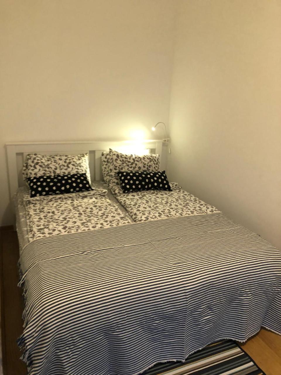 Dordegol 99 Muses Apartments מראה חיצוני תמונה